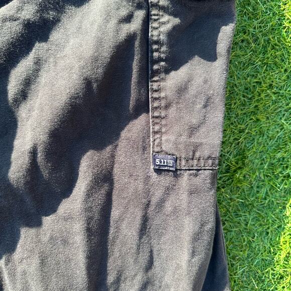 5.11 Tactical series Cargo Baggy Pants Mens Size 36x34 Double Knee Black Faded - Picture 13 of 15